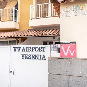 Yesenia Vv Airport Appartement
